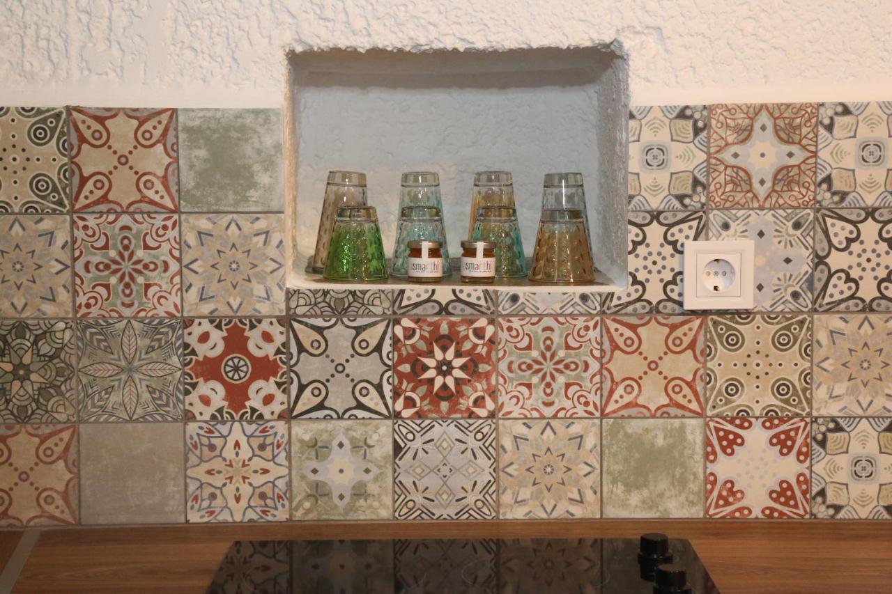 Le Petit Chateau Ano Syros Eksteriør bilde