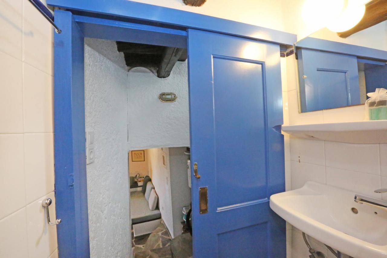 Le Petit Chateau Ano Syros Eksteriør bilde